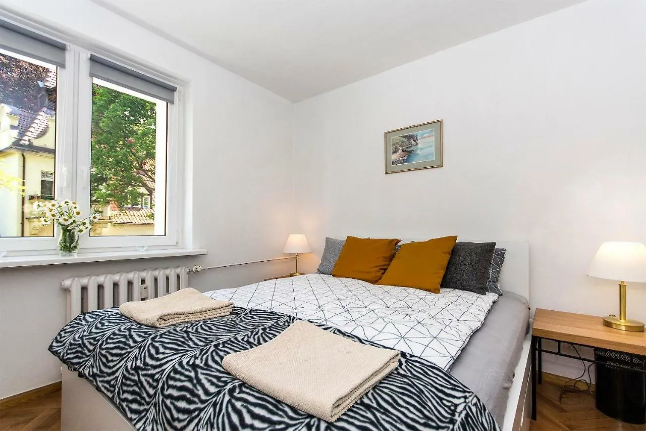 Sunny Suite In Center Of Sopot Poland
